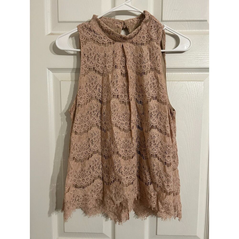 Women's Pink Lace Top